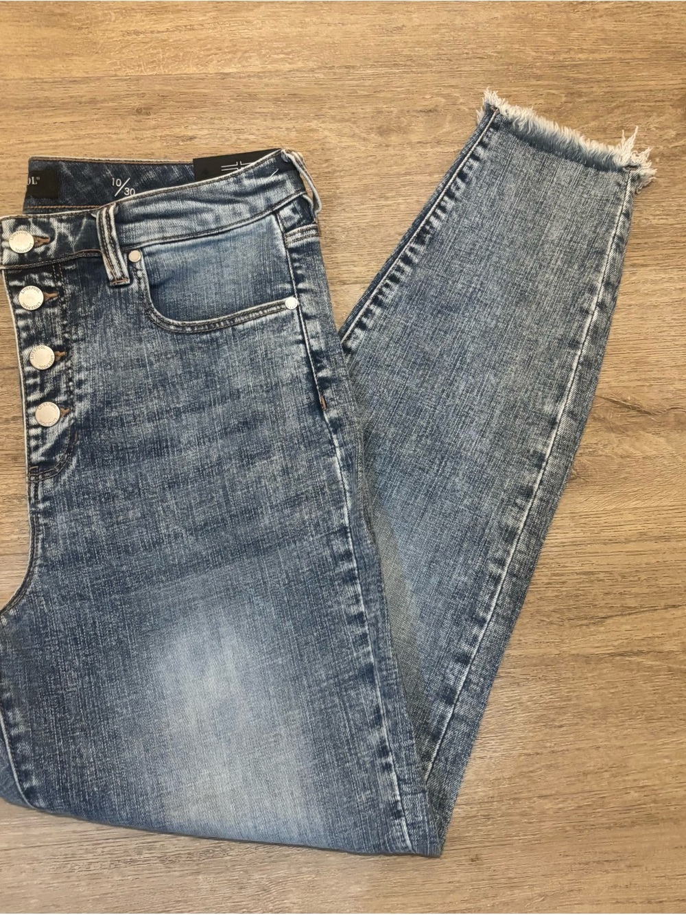 Liverpool High -Rise Button-Fly Women’s Jeans - Light Blue Wash 10/30